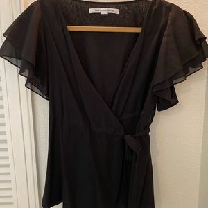 Woman’s top, wrap around